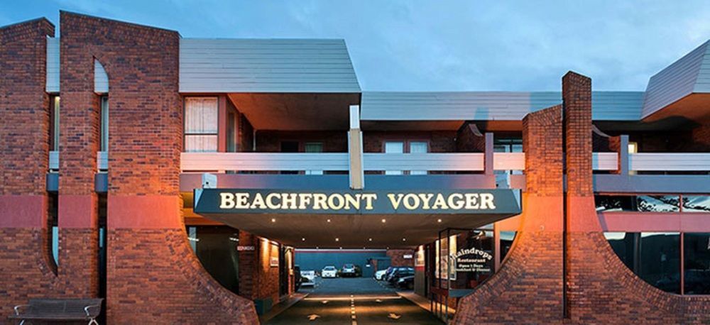 بورني Beachfront Voyager Motor Inn المظهر الخارجي الصورة