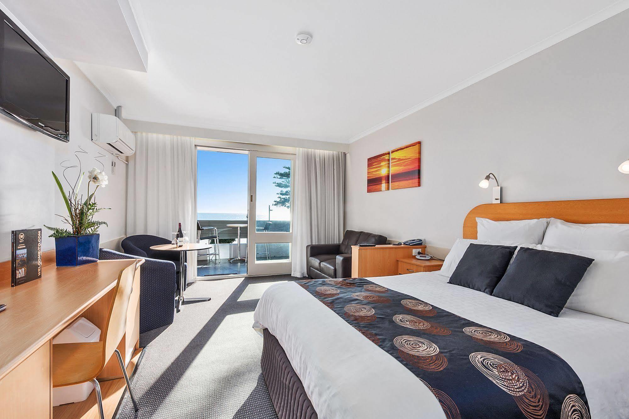 بورني Beachfront Voyager Motor Inn المظهر الخارجي الصورة